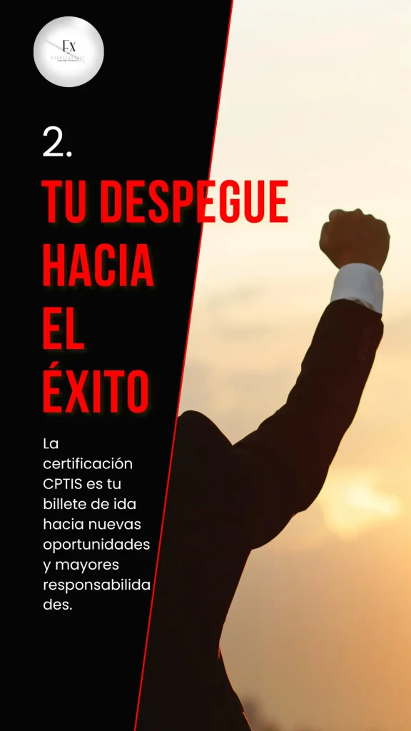 Hombre en traje celebrando al atardecer, representando el éxito en la ciberseguridad.